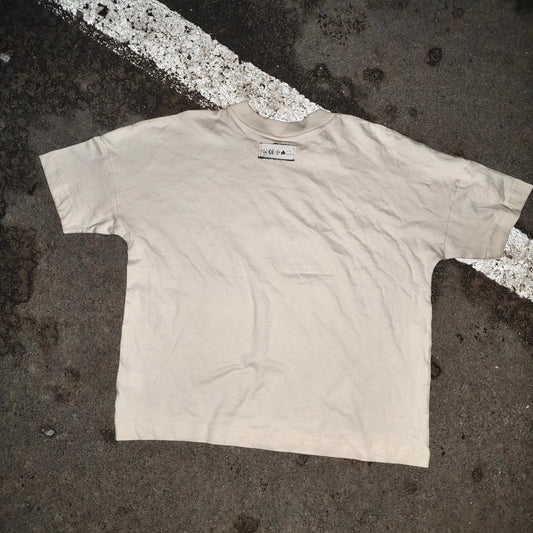 ARCHIVE_001 TEE